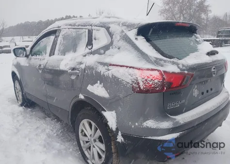 2018 Nissan Rogue Sport Sv z USA, uszkodzony, nr VIN JN1BJ1CR3JW285526